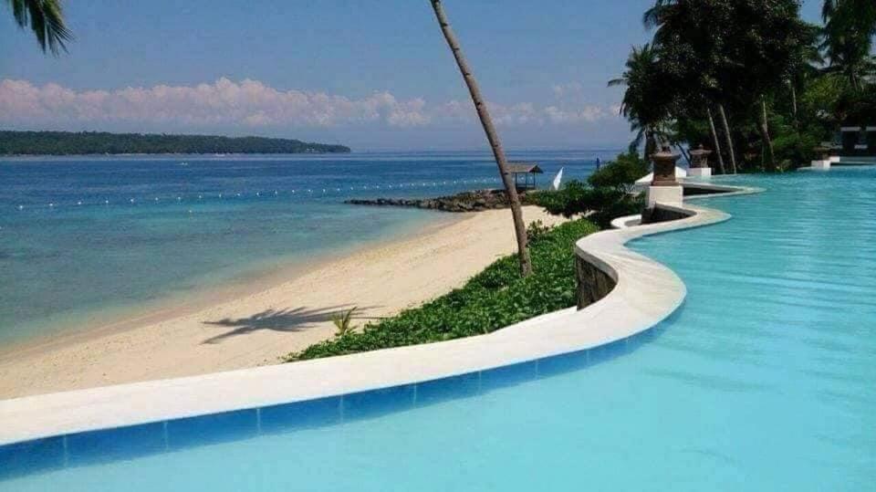 Kembali Condo Resort With Sea View Davao City Esterno foto