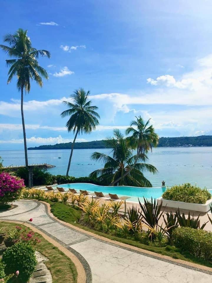 Kembali Condo Resort With Sea View Davao City Esterno foto